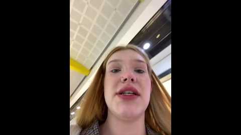Media: honey___hot Stripchat 2024-09-30 18:01:00
