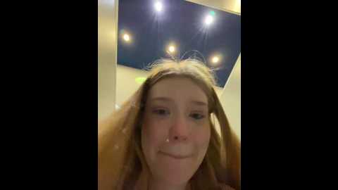 Media: honey___hot Stripchat 2024-09-30 18:43:00