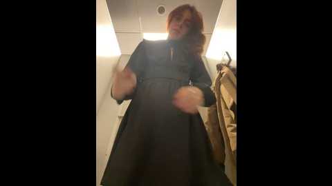 Media: lily__belle Stripchat 2024-09-30 20:04:00