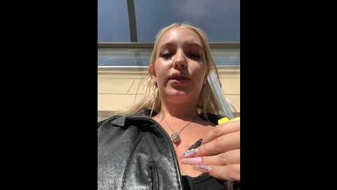 Media: milkyy_wway Stripchat 2024-09-30 10:56:00