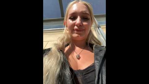 Media: milkyy_wway Stripchat 2024-09-30 11:01:00