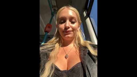 Media: milkyy_wway Stripchat 2024-09-30 11:30:00
