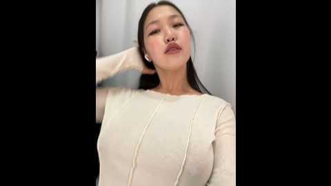 Media: aiko_yumi Stripchat 2024-10-01 14:02:00