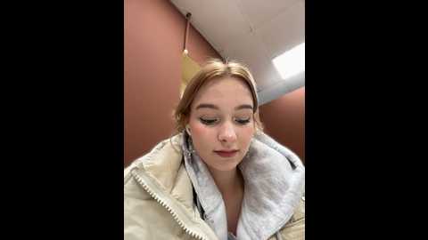 Media: baby_tiny Stripchat 2024-10-01 15:28:00