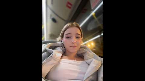 Media: baby_tiny Stripchat 2024-10-01 20:41:00