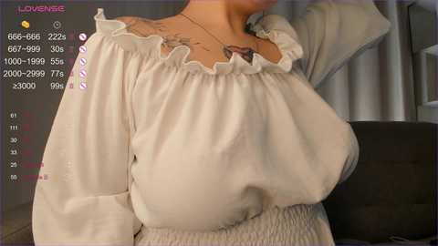 Media: camia_la Stripchat 2024-10-01 20:50:00