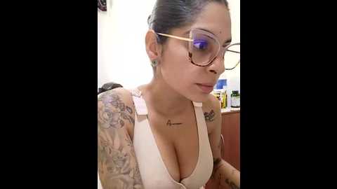 Media: charlotte_stevenss_ Stripchat 2024-10-01 16:07:00