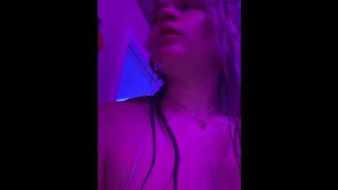 Media: cutiepiespanks Stripchat 2024-10-01 04:35:00