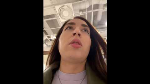 Media: holly_play Stripchat 2024-10-01 12:18:00