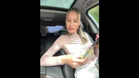 Media: jessyrey Stripchat 2024-10-01 10:36:00