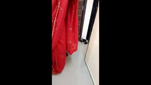 Media: kaamuk_shweta Stripchat 2024-10-01 08:33:00