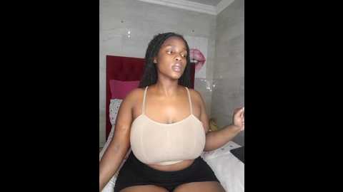 Media: kittybae7 Stripchat 2024-10-01 03:31:00