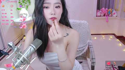 Media: luckystaryou Stripchat 2024-10-01 20:51:00
