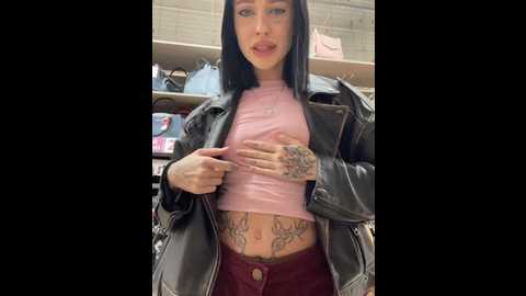 Media: melissa_crazy Stripchat 2024-10-01 15:28:00