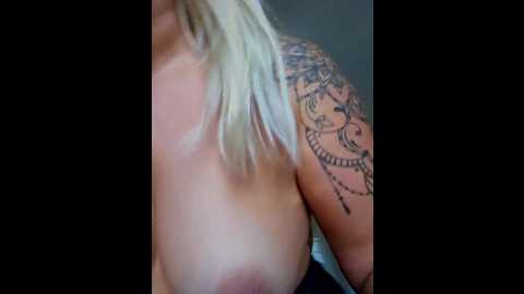 Media: nastymilf_ Stripchat 2024-10-01 14:56:00