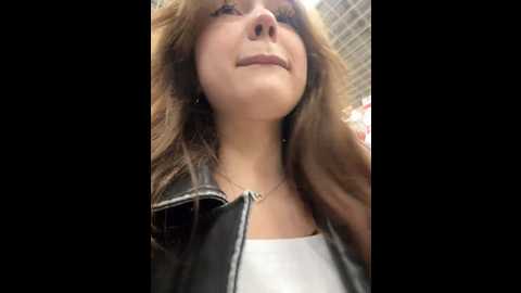 Media: peachy_dream Stripchat 2024-10-01 21:25:00
