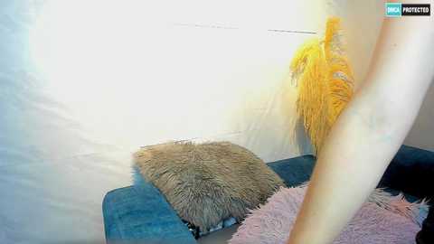 Media: play_sex18 Stripchat 2024-10-01 21:53:00