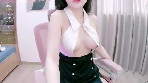 Media: sarah_xoxo Stripchat 2024-10-01 03:40:00