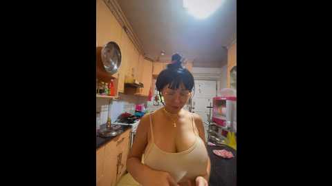Media: sweetieme Stripchat 2024-10-01 02:19:00