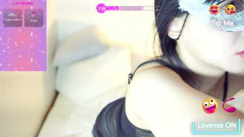 Media: wannahoney Stripchat 2024-10-01 05:45:00