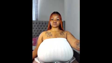 Media: yung_missy Stripchat 2024-10-01 06:46:00