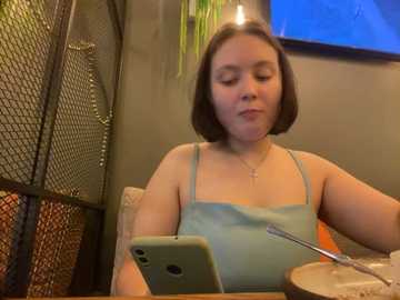 Media: ashleycolee Stripchat 2024-10-02 08:17:00