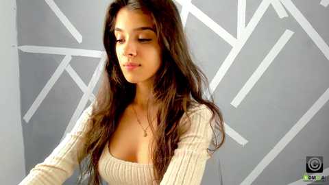 Media: babyaylin Stripchat 2024-10-02 04:35:00