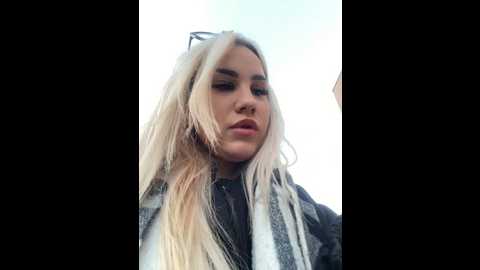 Media: charming_evaa Stripchat 2024-10-02 10:48:00