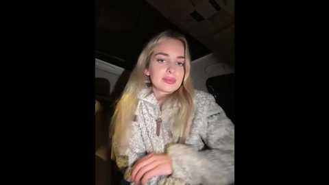 Media: evieevans Stripchat 2024-10-02 19:59:00