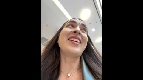 Media: holly_play Stripchat 2024-10-02 10:30:00