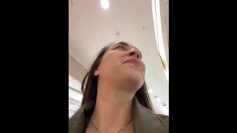 Media: holly_play Stripchat 2024-10-02 14:32:00