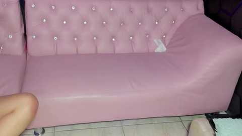 Media: hot_threesome Stripchat 2024-10-02 17:17:00