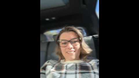 Media: ladylena1 Stripchat 2024-10-02 23:18:00