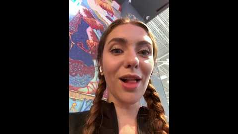 Media: mariid Stripchat 2024-10-02 07:44:00