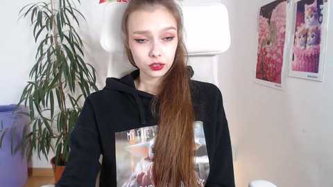 Media: michelle_melnss Stripchat 2024-10-02 08:21:00