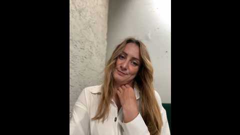 Media: puzdosia Stripchat 2024-10-02 14:49:00