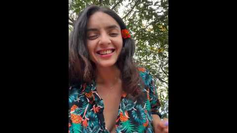 Media: sam_sara Stripchat 2024-10-02 16:07:00