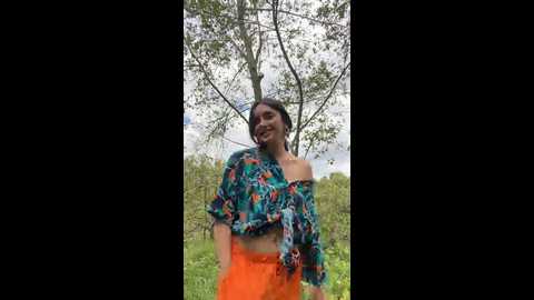 Media: sam_sara Stripchat 2024-10-02 16:24:00