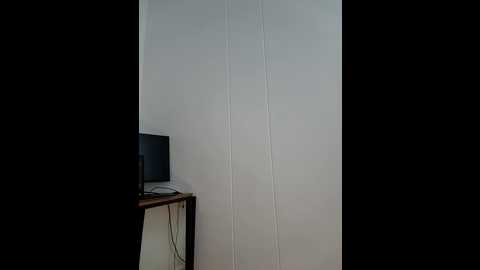 Media: shara_dreams Stripchat 2024-10-02 13:59:00