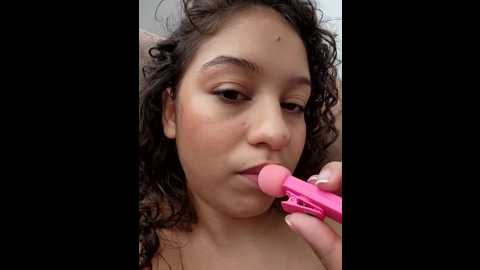 Media: shara_dreams Stripchat 2024-10-02 15:39:00