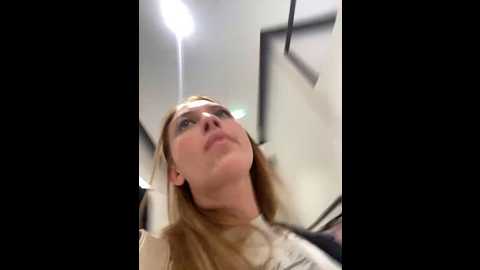 Media: sweet___emily Stripchat 2024-10-02 16:23:00