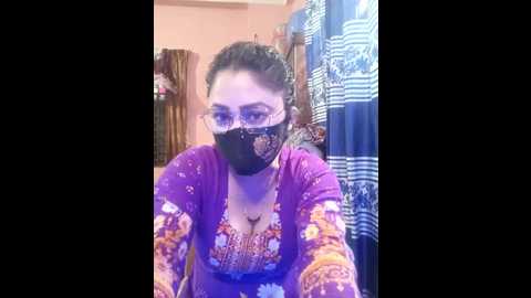 tonu_sri @ stripchat on 20241002