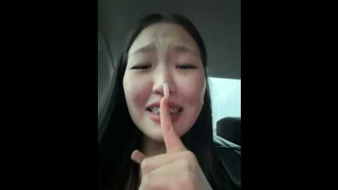 Media: aiko_yumi Stripchat 2024-10-03 14:28:00