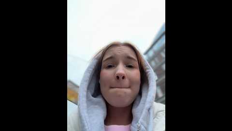 Media: baby_tiny Stripchat 2024-10-03 15:14:00