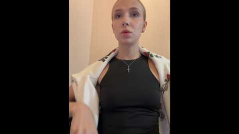 Media: caseystar Stripchat 2024-10-03 05:44:00