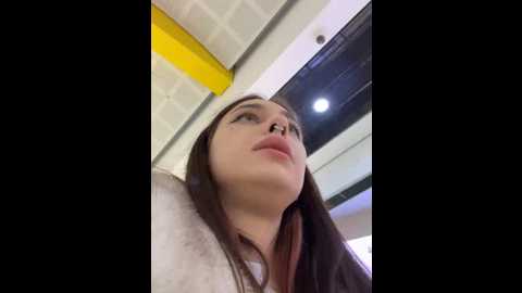 Media: cherry____pie Stripchat 2024-10-03 16:41:00