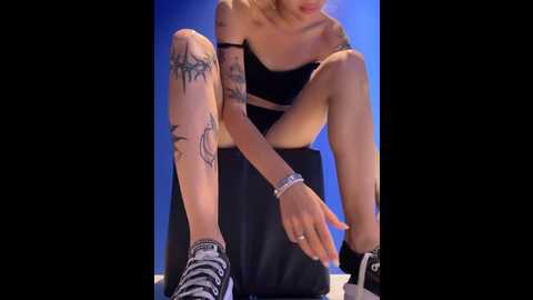Media: enjoy_my_beauty Stripchat 2024-10-03 06:46:00