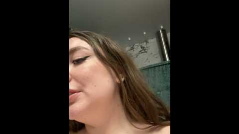 Media: lady_miaolson Stripchat 2024-10-03 04:00:00