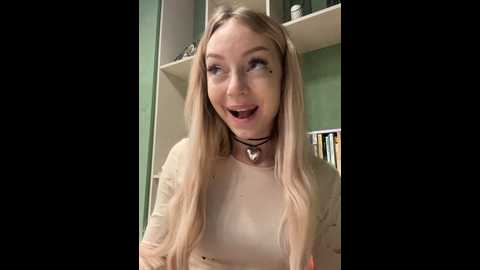 Media: melissa_grr Stripchat 2024-10-03 17:00:00