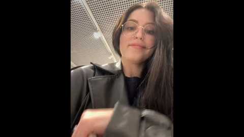 Media: meow_girl Stripchat 2024-10-03 18:02:00